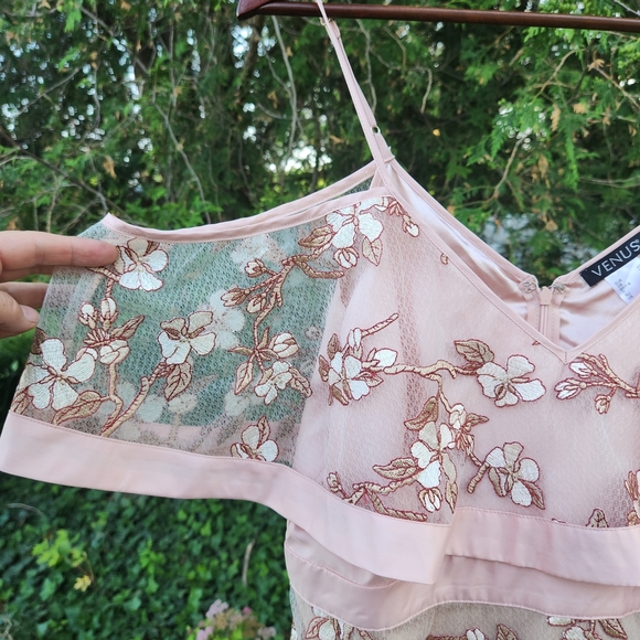 Floral Off-Shoulder Dress in Pink - Picture 3 of 5